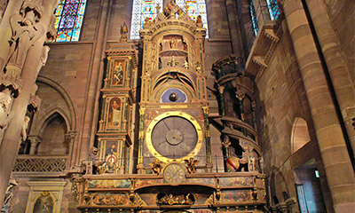 visites alsace horloge astronomique strasbourg