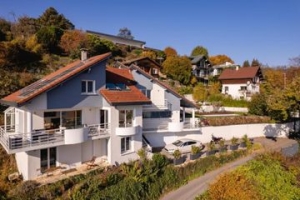 Annecy, Villa sur les hauteurs avec piscine