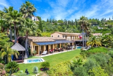 Splendide villa vue mer à louer à Cannes Mougins