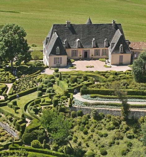 Dordogne : Marqueyssac jardin extraordinaire - fantastic garden of Marqueyssac